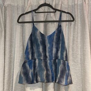 NWOT - Moon River Blue Tie-Dye Tank Top w/Bubble Hem - Small